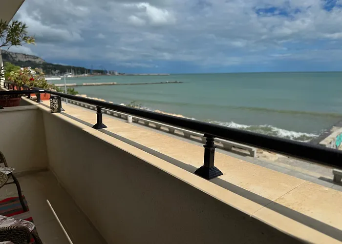 Carpe Del Mare Complex Carpe Diem * Baltjik